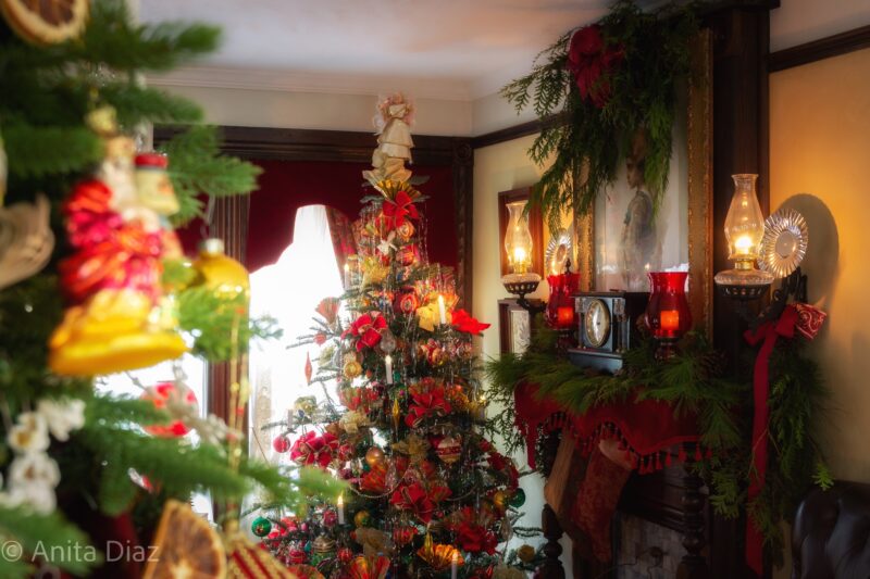 A very, vintage Christmas - Whispering Pines Homestead
