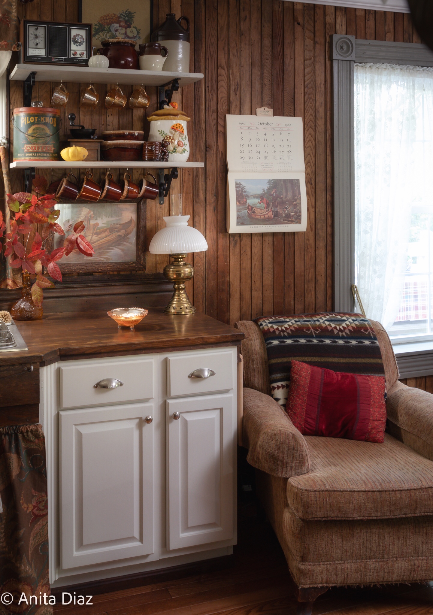Cozy Fall Kitchen - Whispering Pines Homestead
