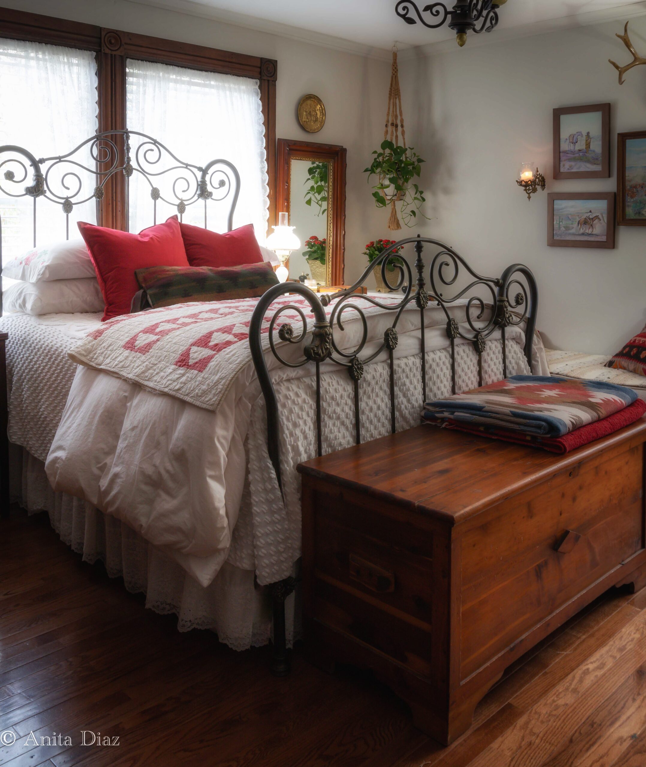 Early Spring Cottage Bedroom Refresh
