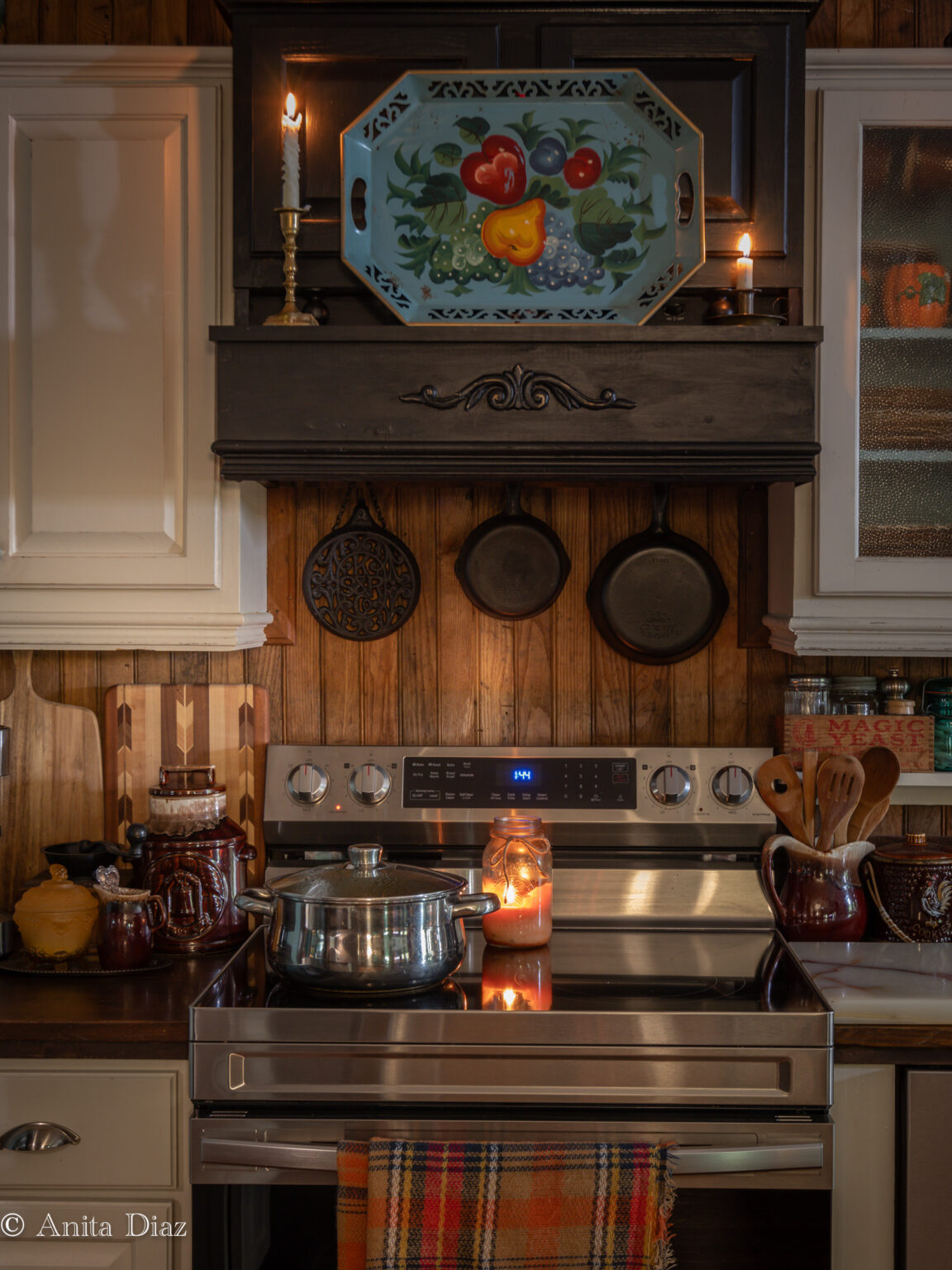 Cozy Autumn Cottage Kitchen - Whispering Pines Homestead